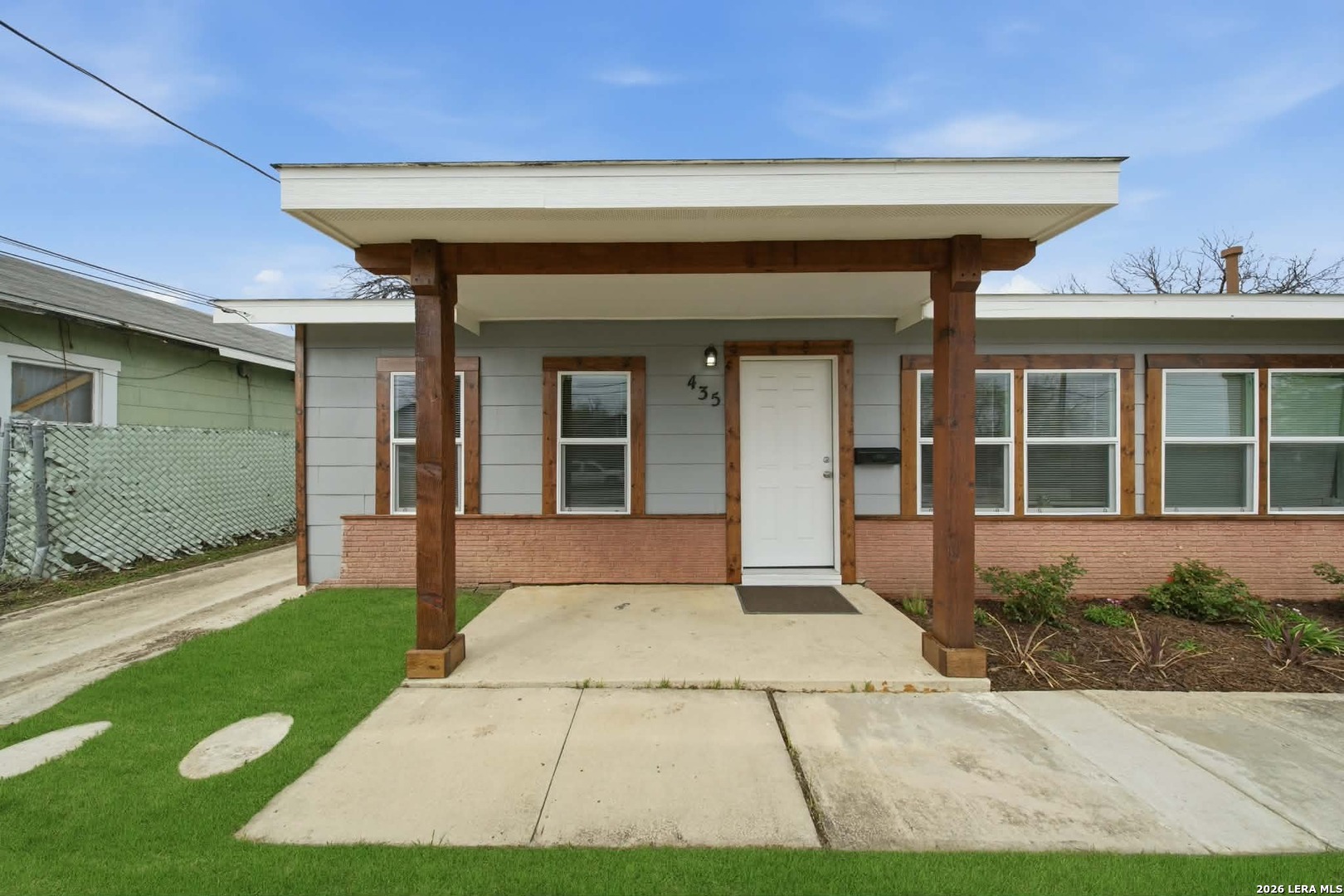 435 Avondale San Antonio TX 78223