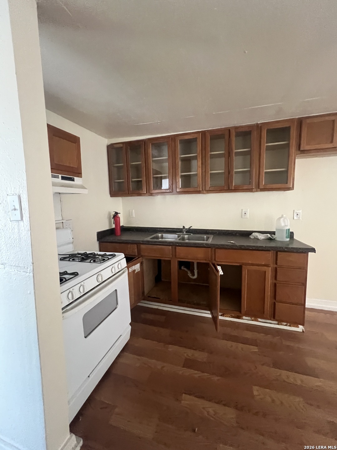 1730 W Poplar San Antonio TX 78207