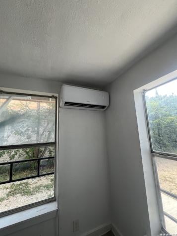 1730 W Poplar San Antonio TX 78207