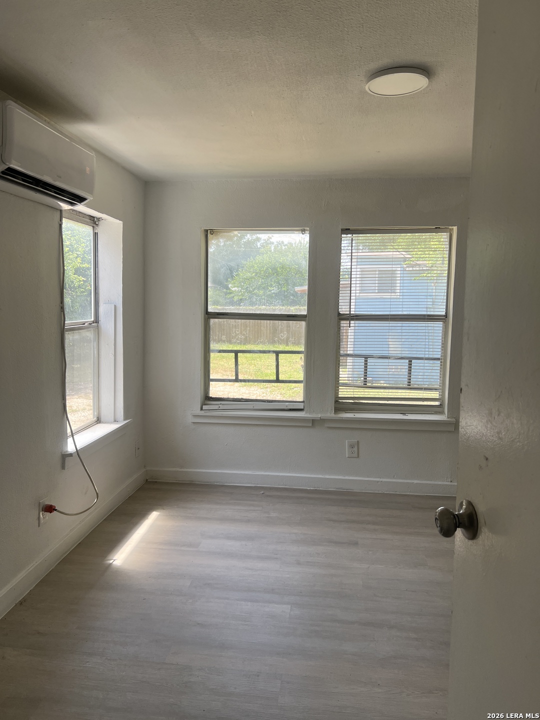 1730 W Poplar San Antonio TX 78207