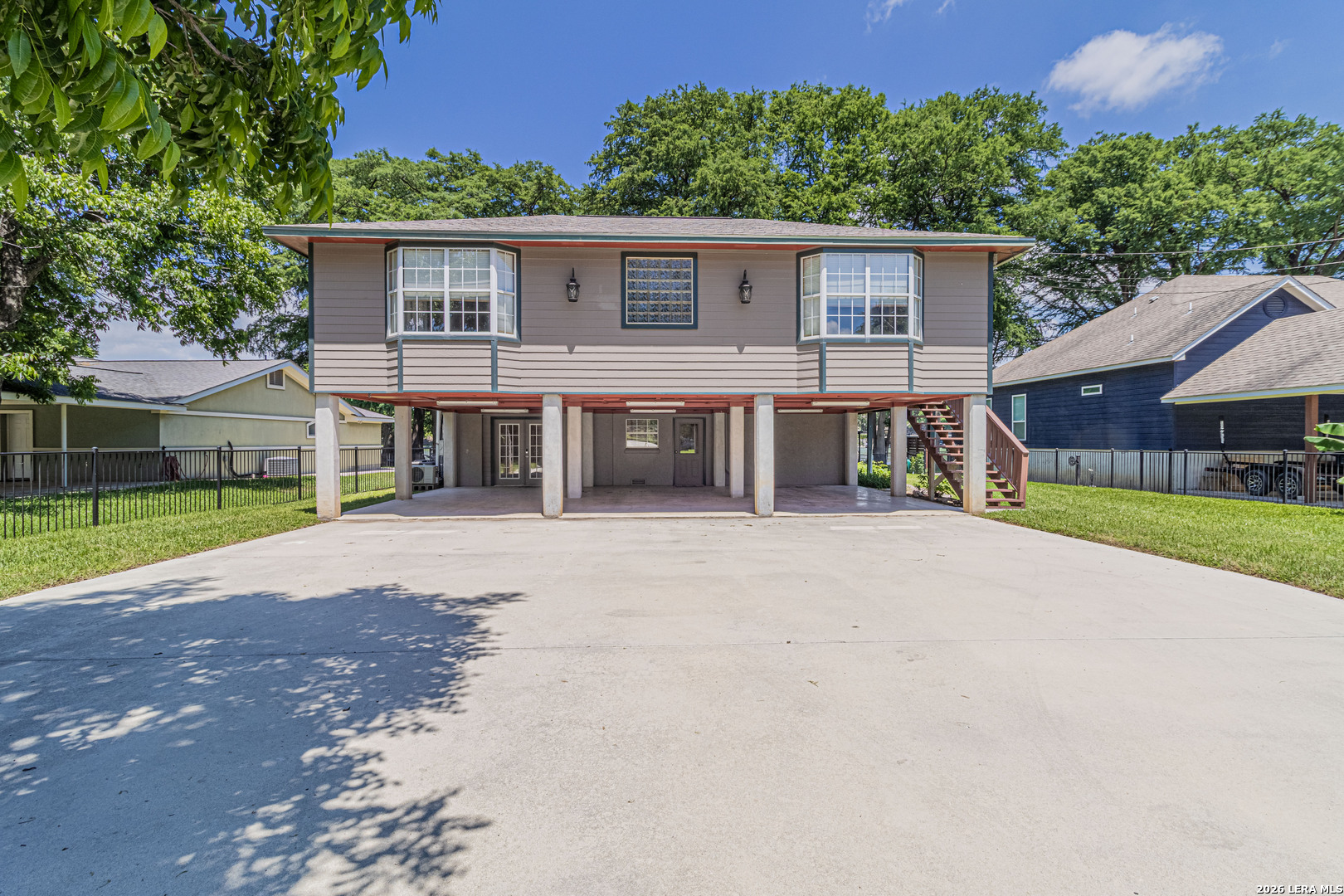 1321 E Zipp New Braunfels TX 78130