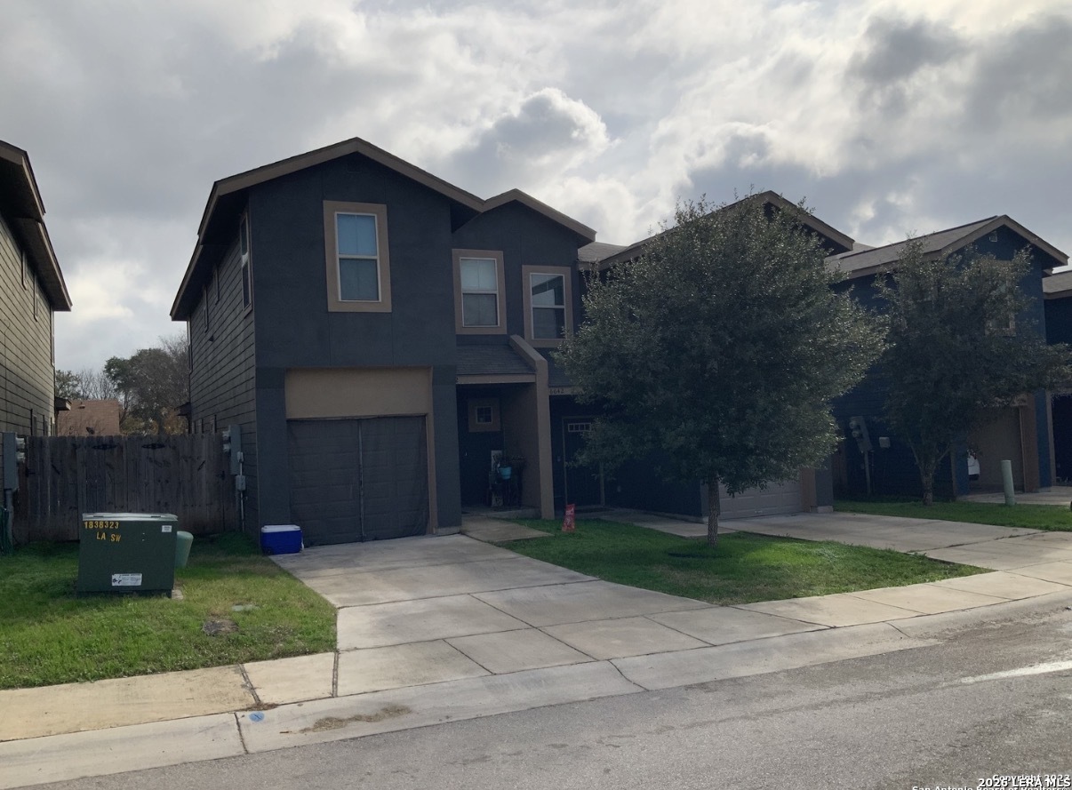 6642 Mia Way San Antonio TX 78233