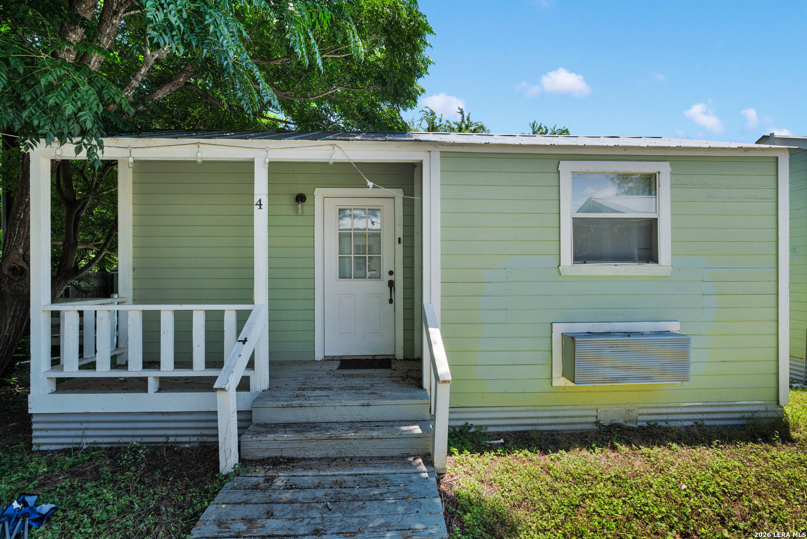 686 State Highway 173 Bandera TX 78003