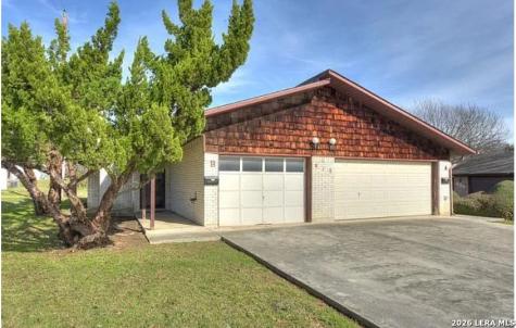 818 Lois St #A & B Kerrville TX 78028