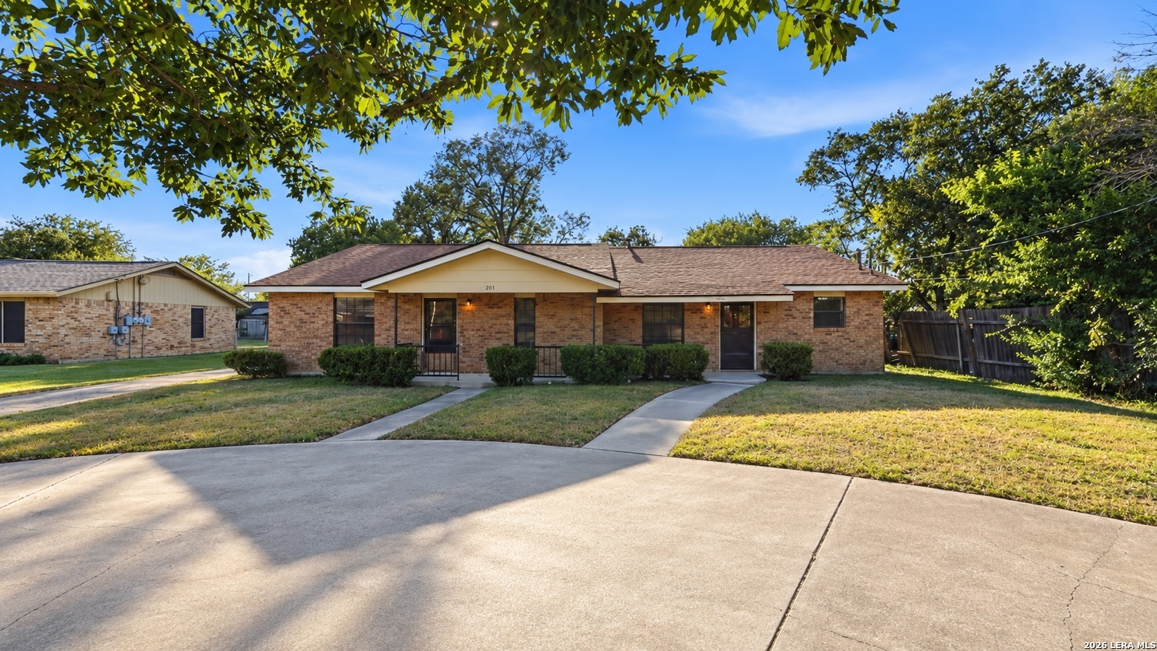 1314 S Mesquite Avenue New Braunfels TX 78130