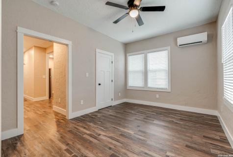 316 W Cypress Street San Antonio TX 78212