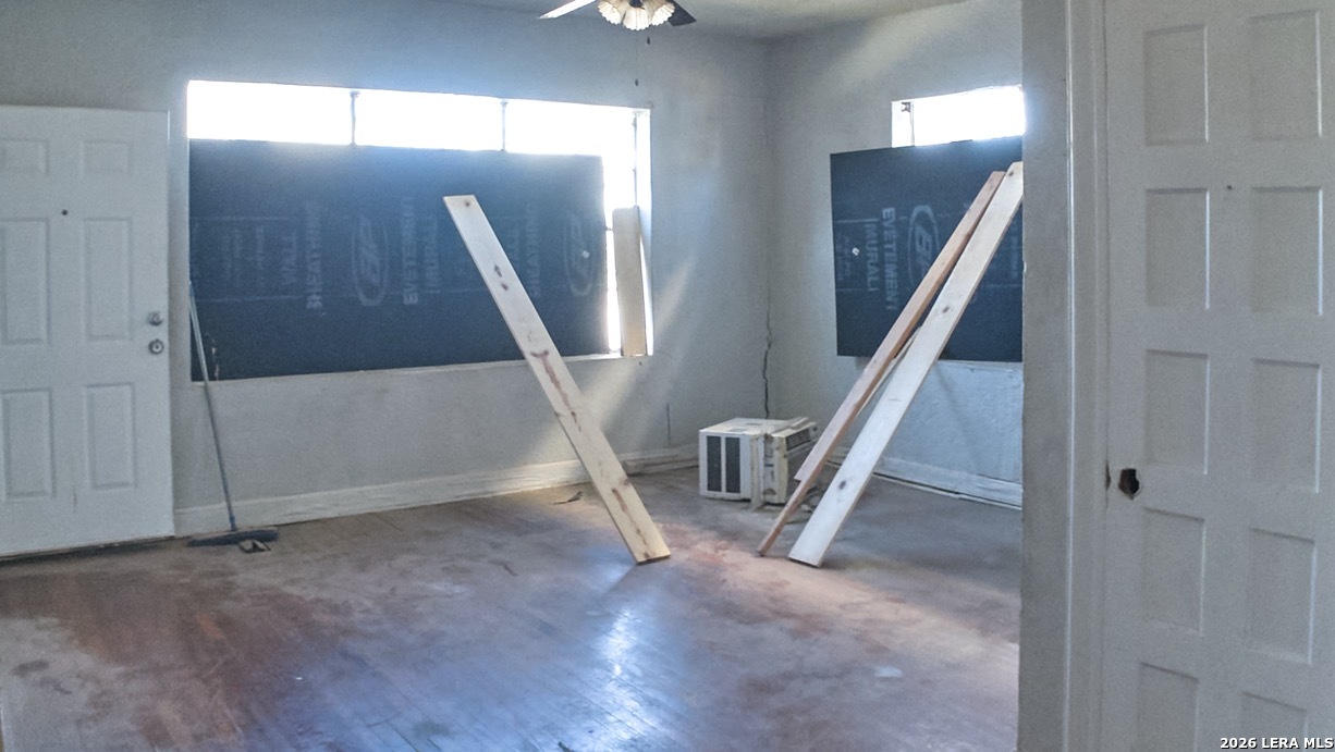 252 Natalen San Antonio TX 78209