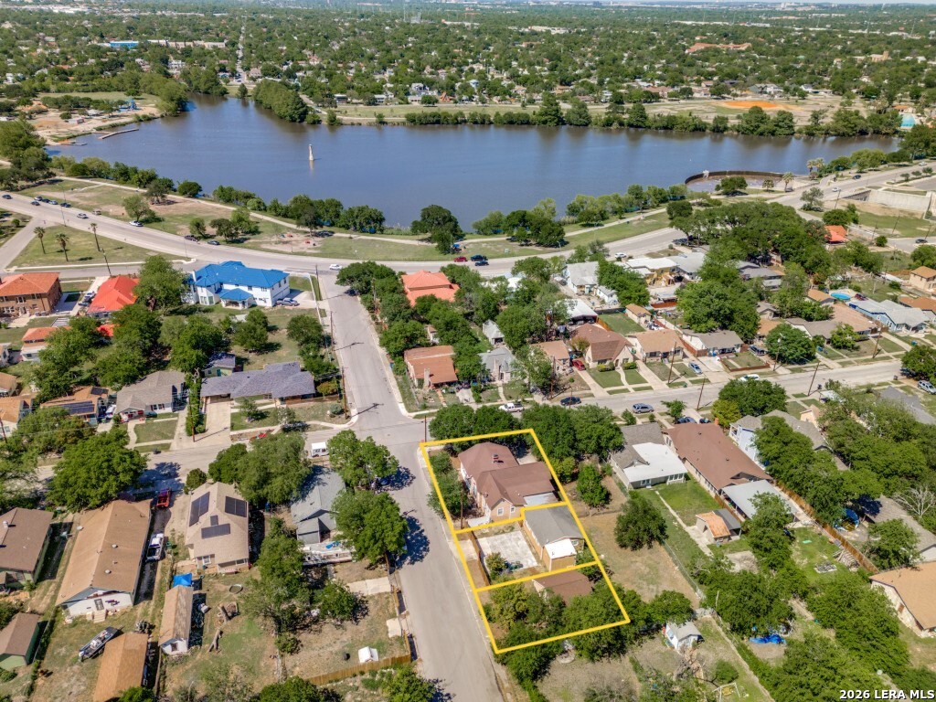 1246 Waverly San Antonio TX 78201