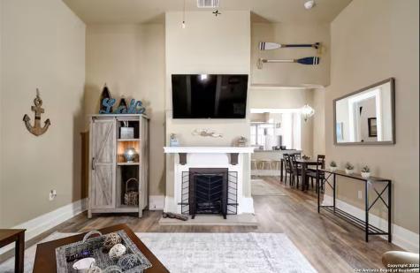 1246 Waverly San Antonio TX 78201