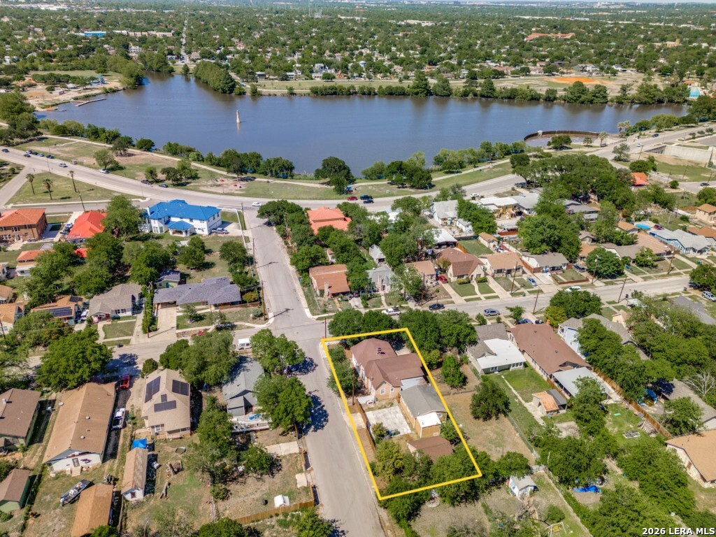 1246 Waverly San Antonio TX 78201
