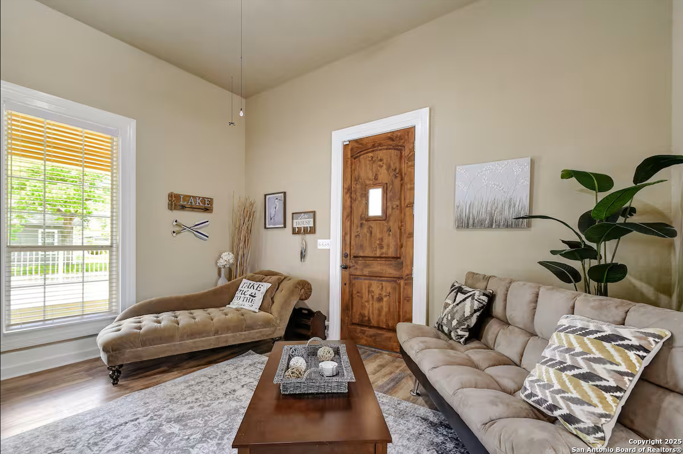 1246 Waverly San Antonio TX 78201