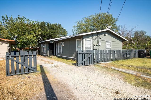 125 Neulon Drive San Antonio TX 78228
