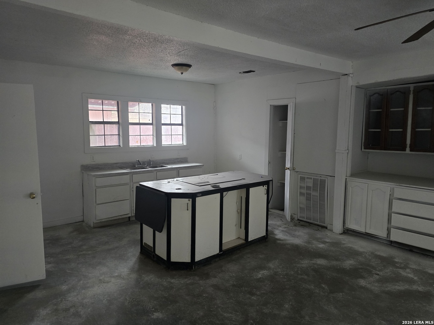 306 E Huff San Antonio TX 78214