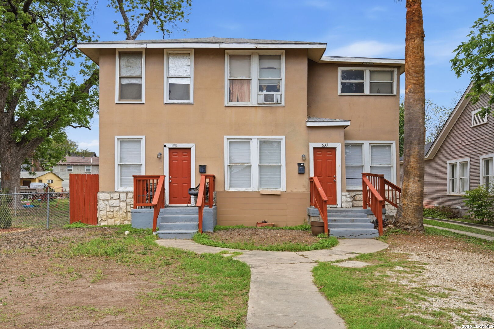 1633 W Woodlawn San Antonio TX 78201