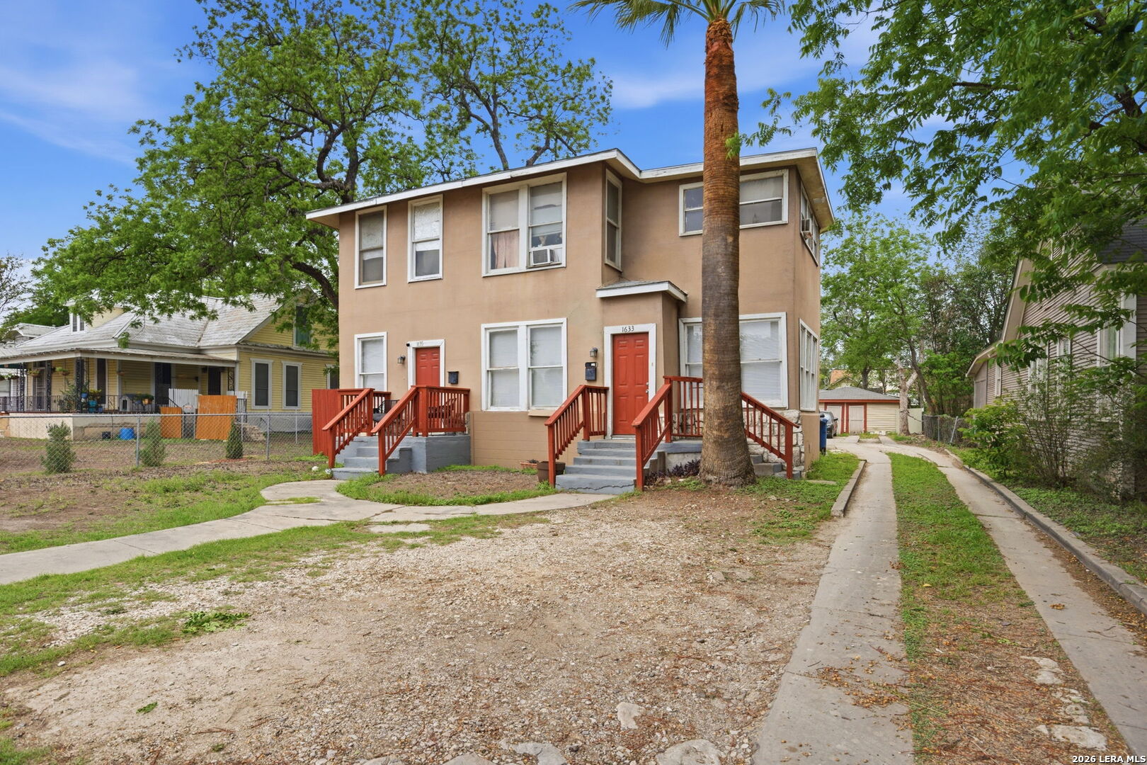1633 W Woodlawn San Antonio TX 78201