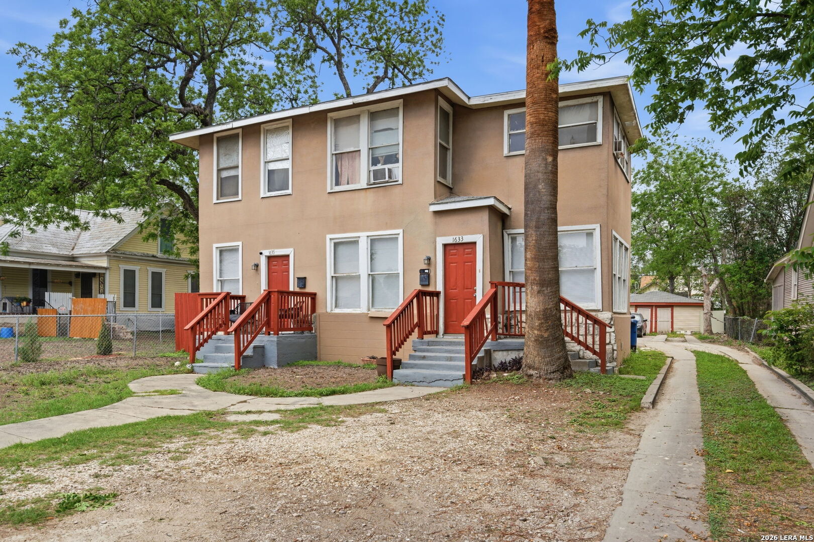 1633 W Woodlawn San Antonio TX 78201