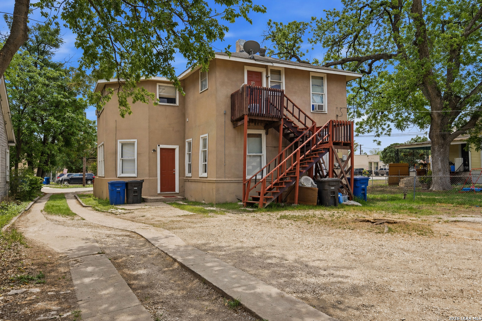 1633 W Woodlawn San Antonio TX 78201