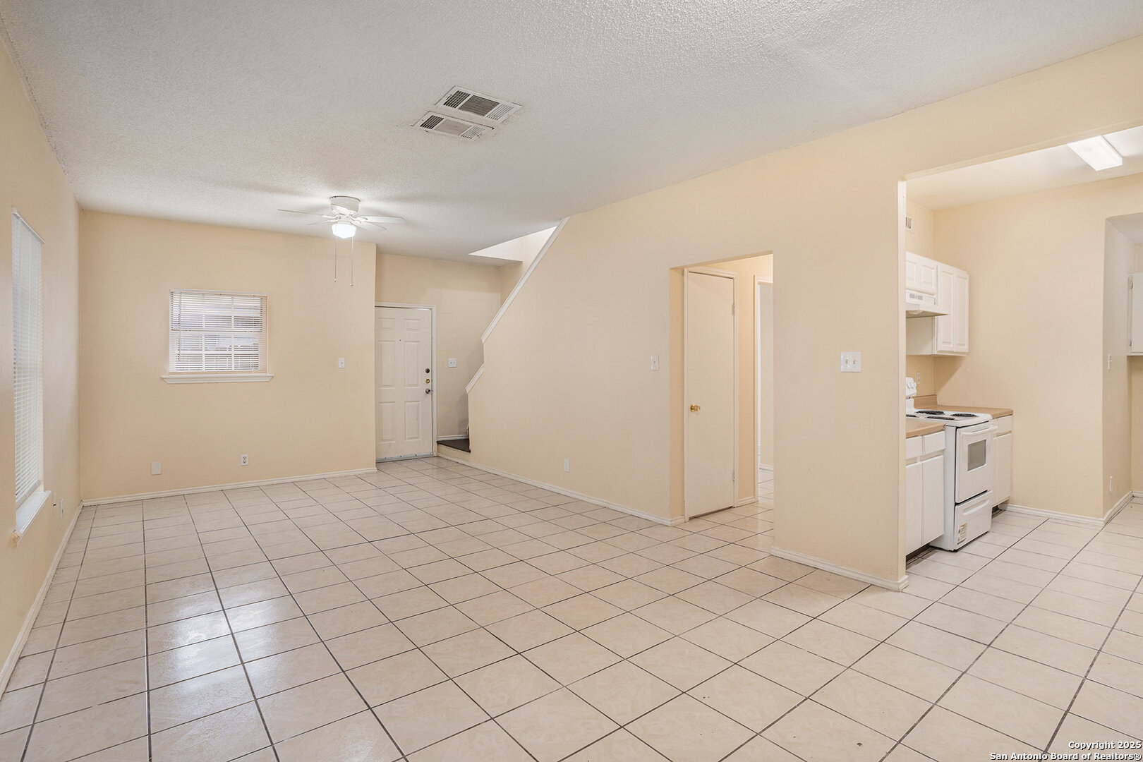 7601 Windsor Oaks San Antonio TX 78239