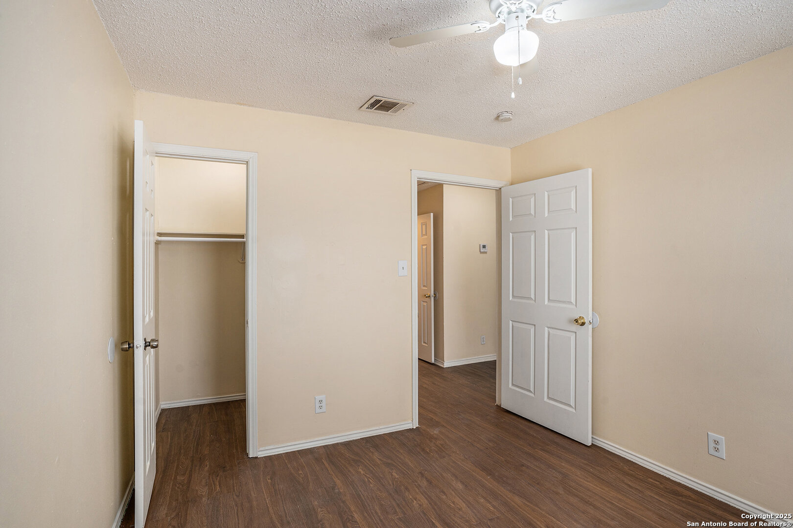 7601 Windsor Oaks San Antonio TX 78239