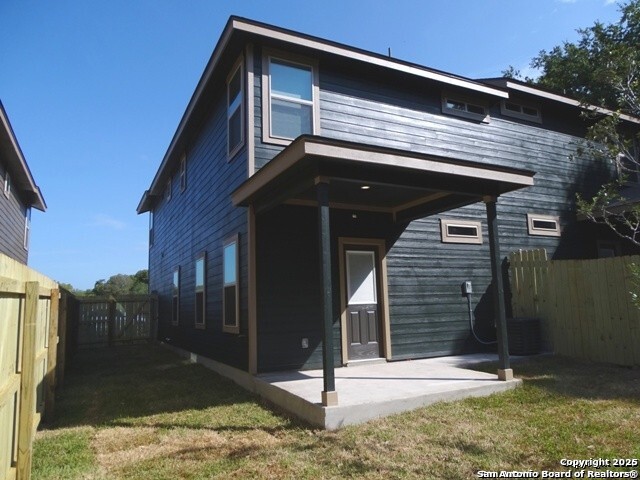 6650 Mia Way San Antonio TX 78233