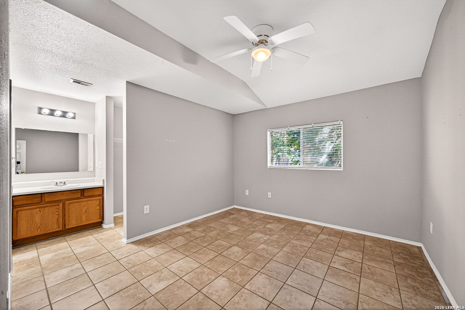 15310 Kamary Lane San Antonio TX 78247