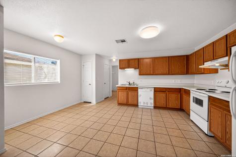 15310 Kamary Lane San Antonio TX 78247