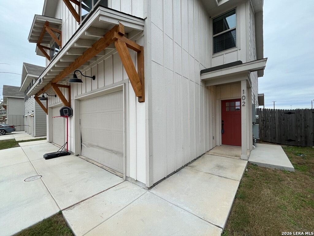 13862 Enzo Gate San Antonio TX 78253