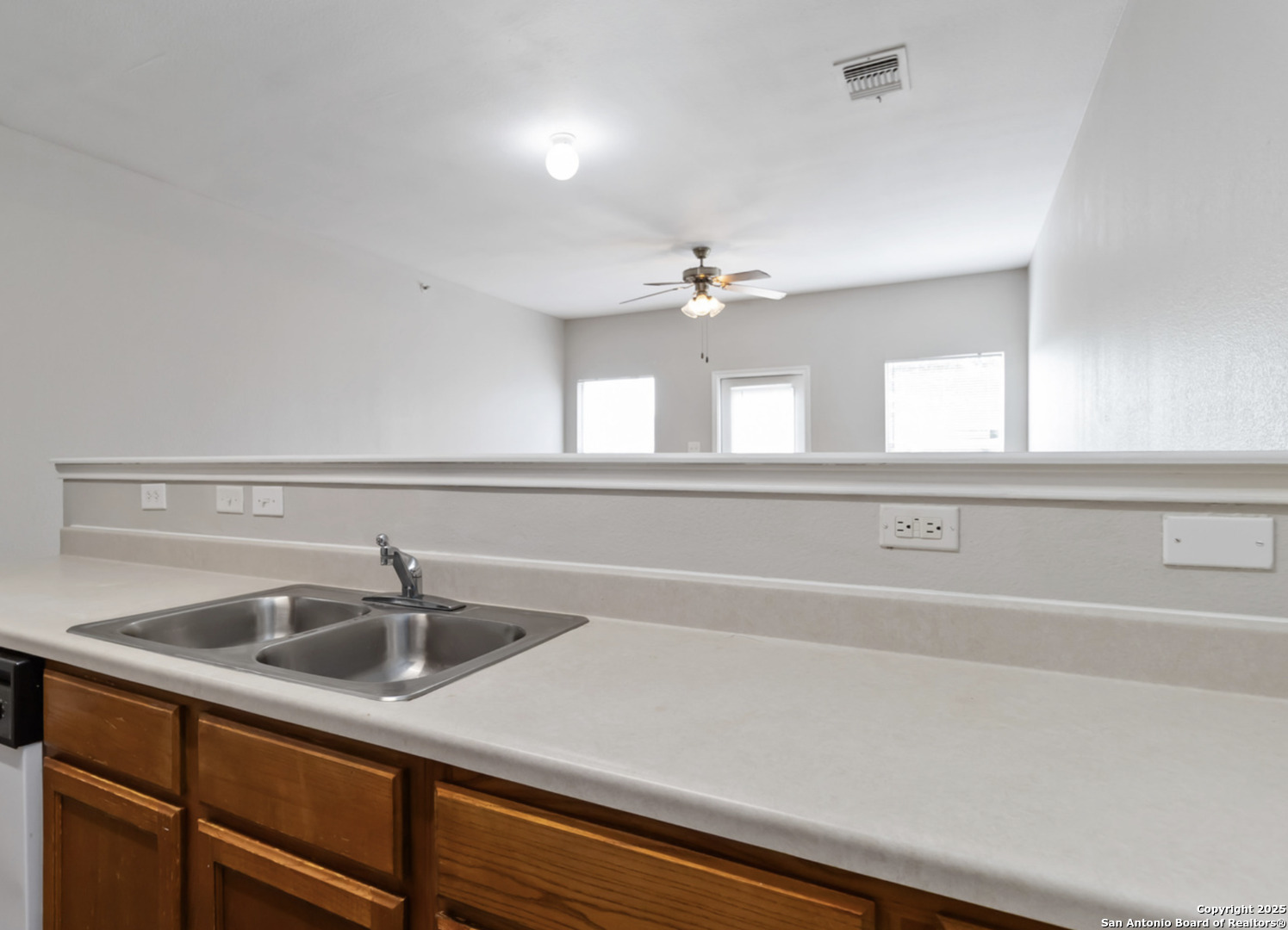 7301 Longing San Antonio TX 78244