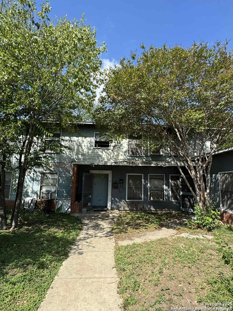 727 Carney Street San Antonio TX 78212