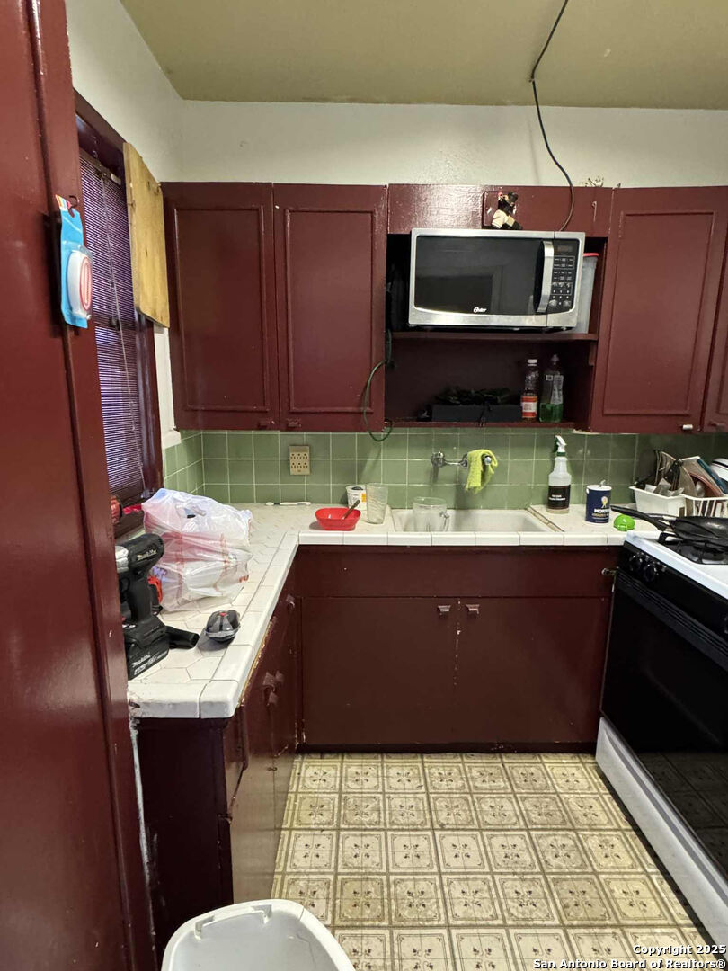 727 Carney Street San Antonio TX 78212