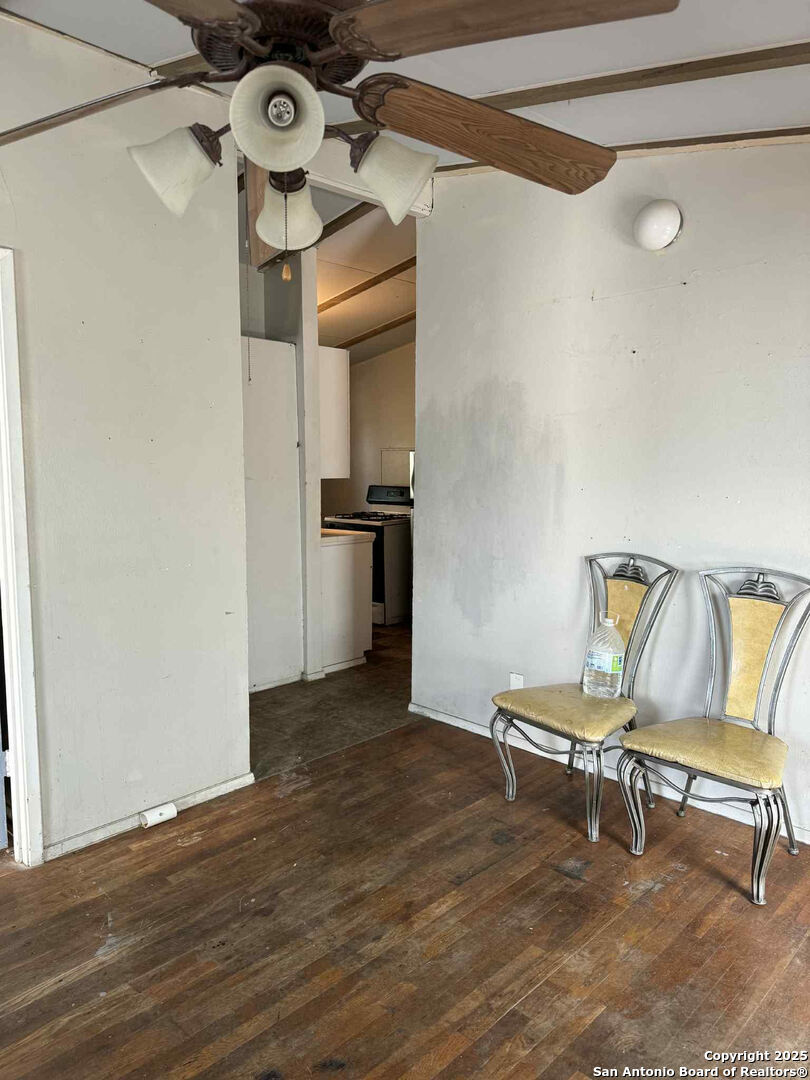 727 Carney Street San Antonio TX 78212