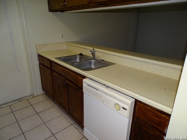 5215 Meadow Rise Street San Antonio TX 78250