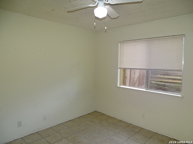 5215 Meadow Rise Street San Antonio TX 78250