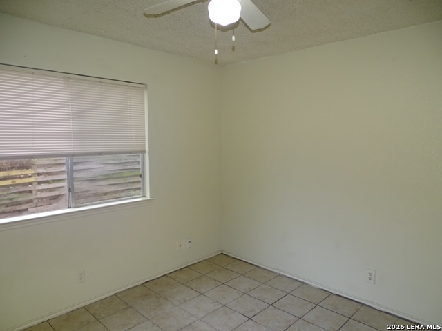 5215 Meadow Rise Street San Antonio TX 78250