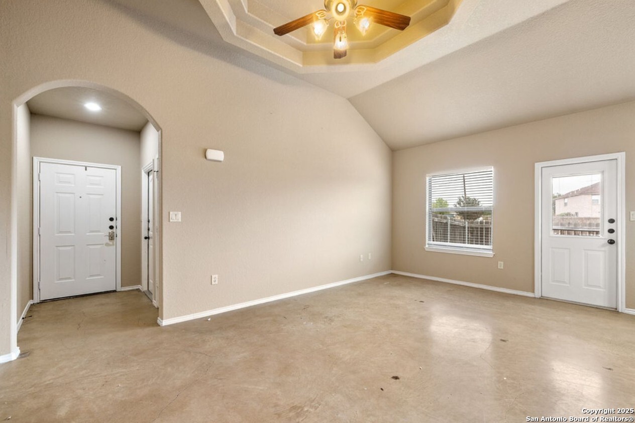 214 Stone Gate New Braunfels TX 78130