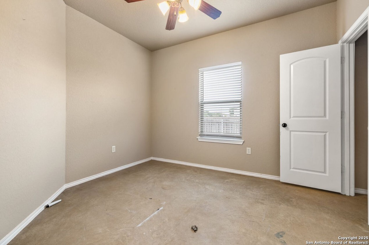 214 Stone Gate New Braunfels TX 78130