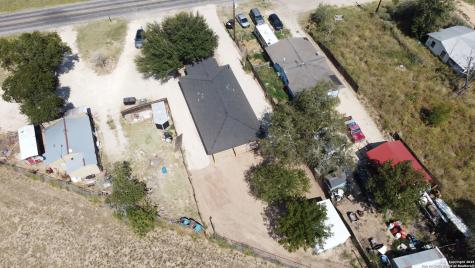 3274 N Ih 35 Natalia TX 78059
