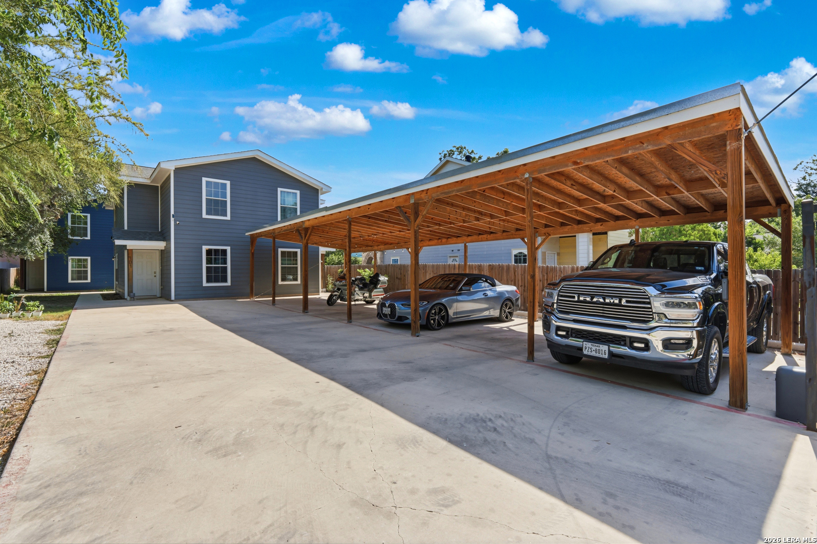 1535 W Laurel San Antonio TX 78201