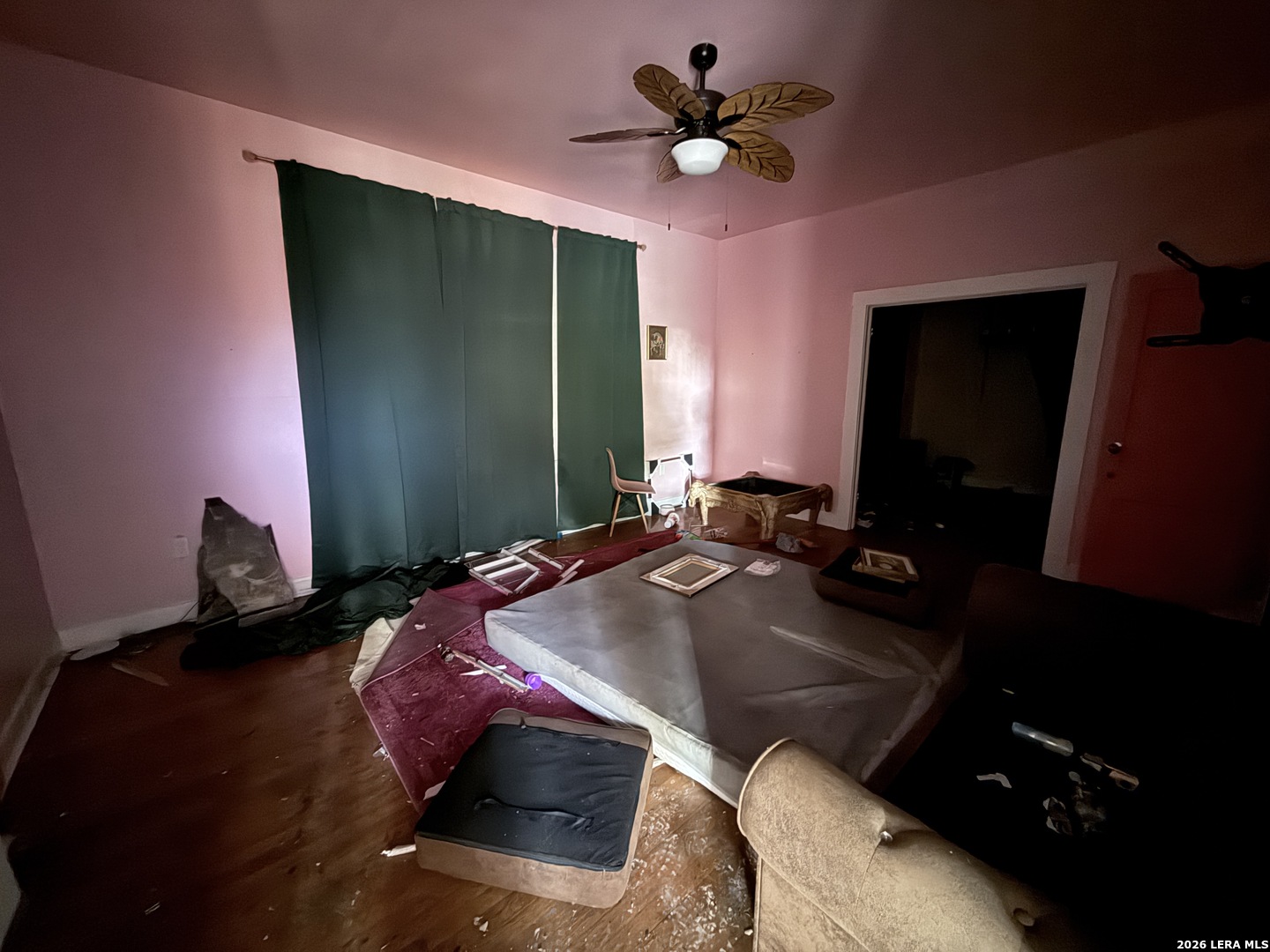 305 W Poplar Street San Antonio TX 78212
