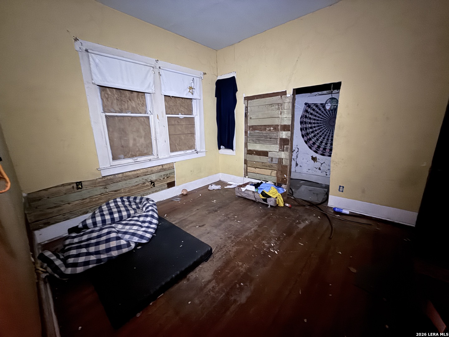 305 W Poplar Street San Antonio TX 78212