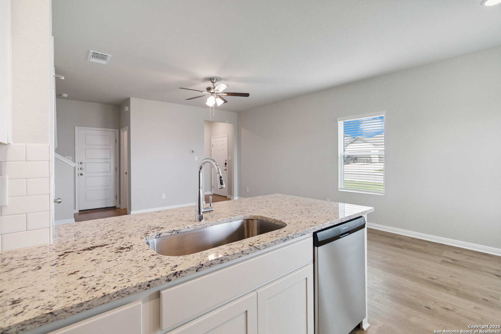 15526 Suess Hill San Antonio TX 78253