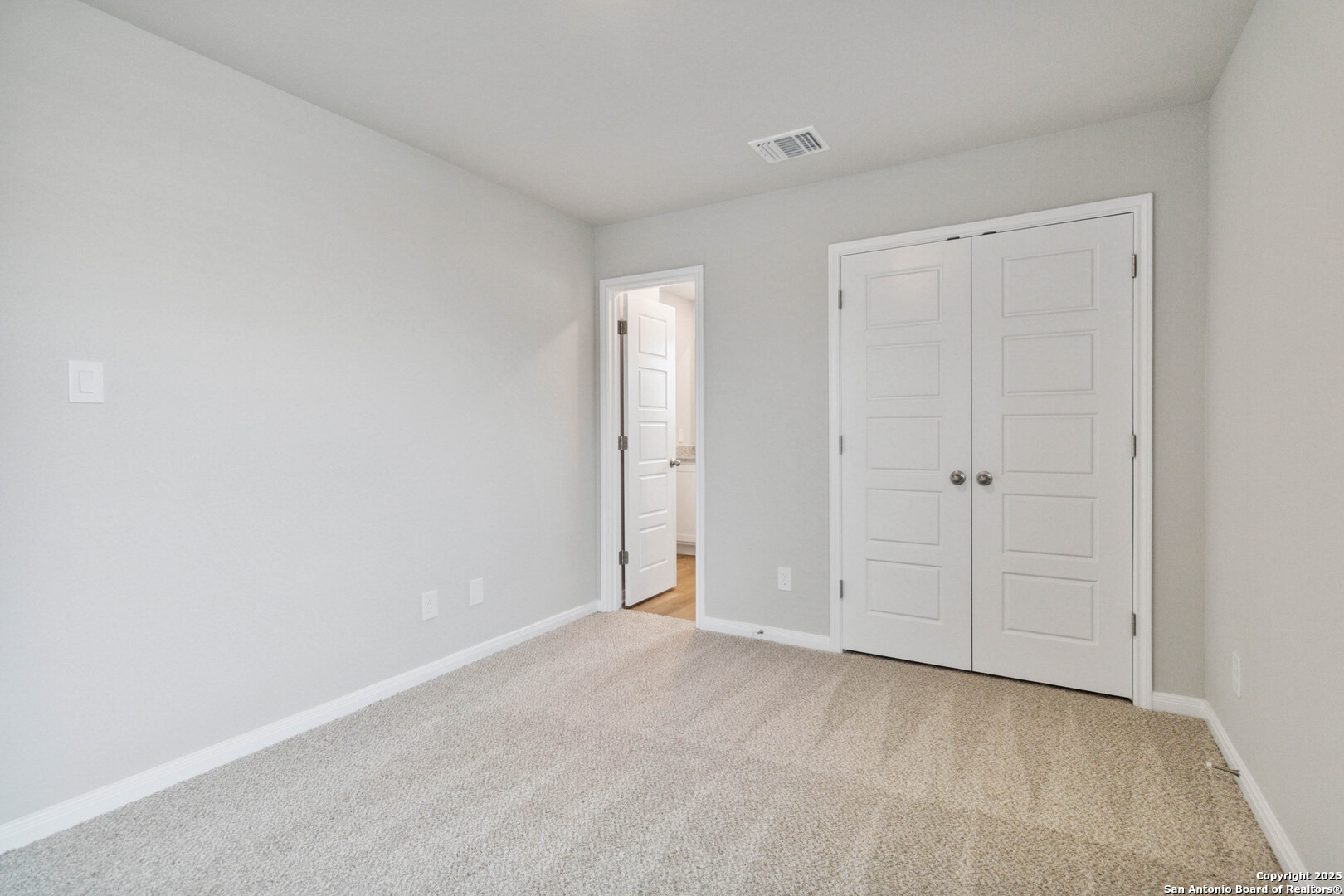 15526 Suess Hill San Antonio TX 78253