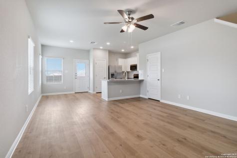 15526 Suess Hill San Antonio TX 78253
