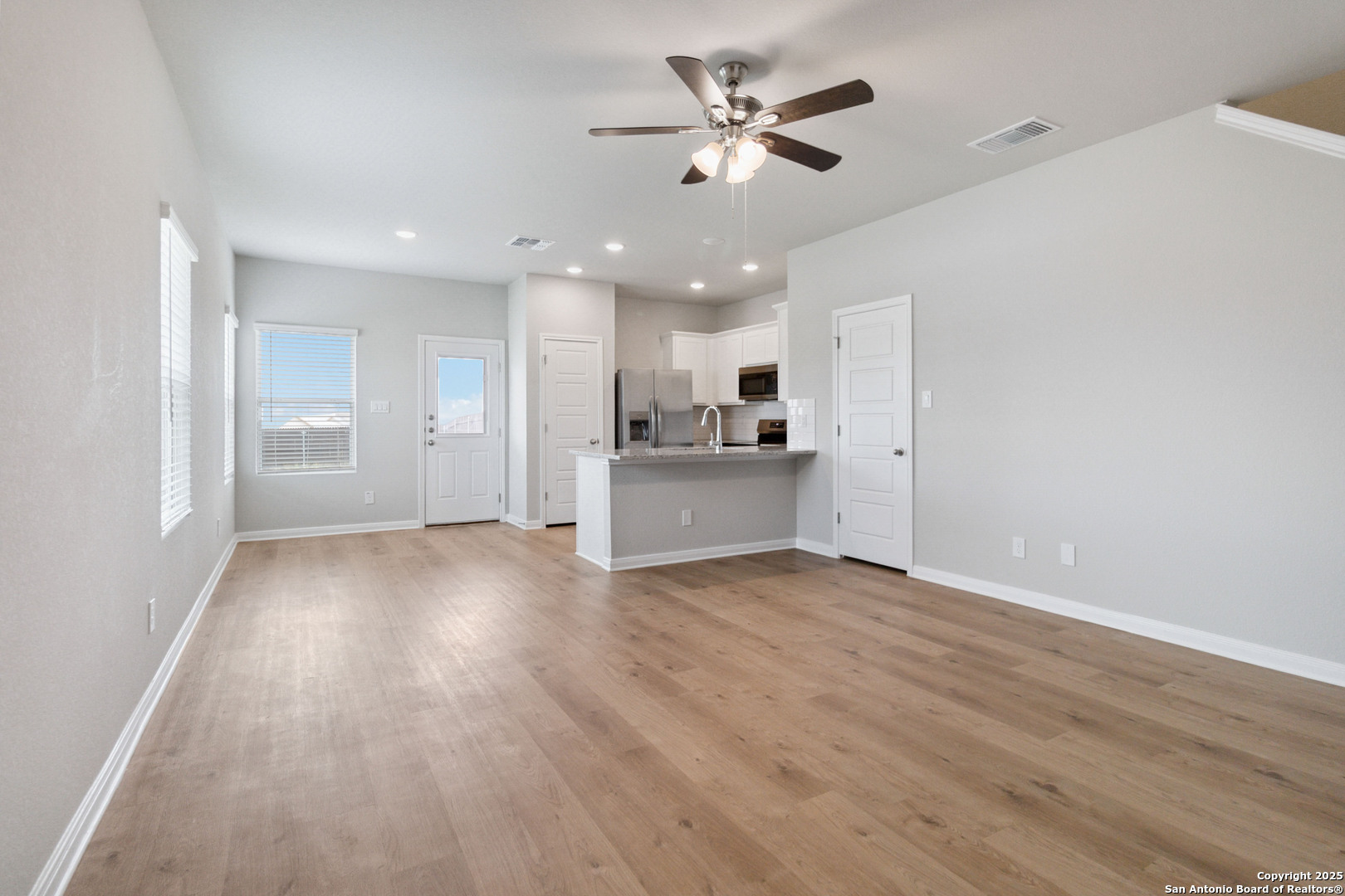 15526 Suess Hill San Antonio TX 78253