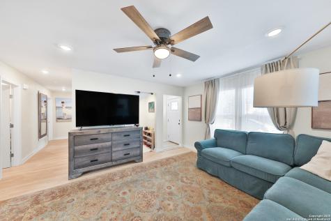 315 W Norwood San Antonio TX 78212