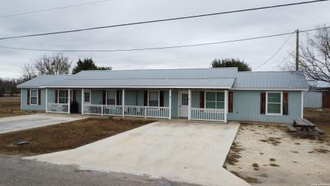 558 Whitetail Drive Uvalde TX 78801