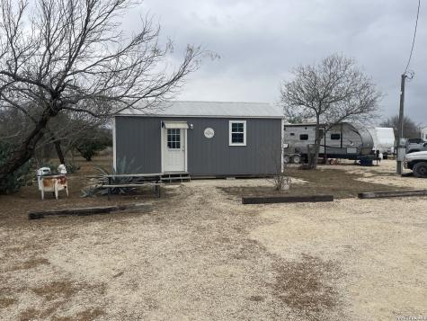 558 Whitetail Drive Uvalde TX 78801