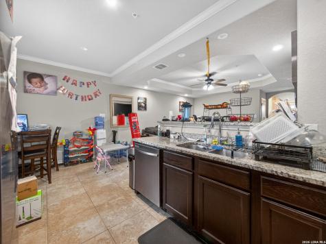 6402 Luglio Lane San Antonio TX 78233