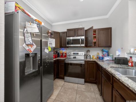 6402 Luglio Lane San Antonio TX 78233