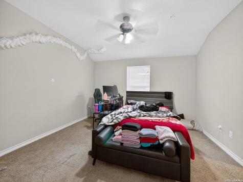6402 Luglio Lane San Antonio TX 78233